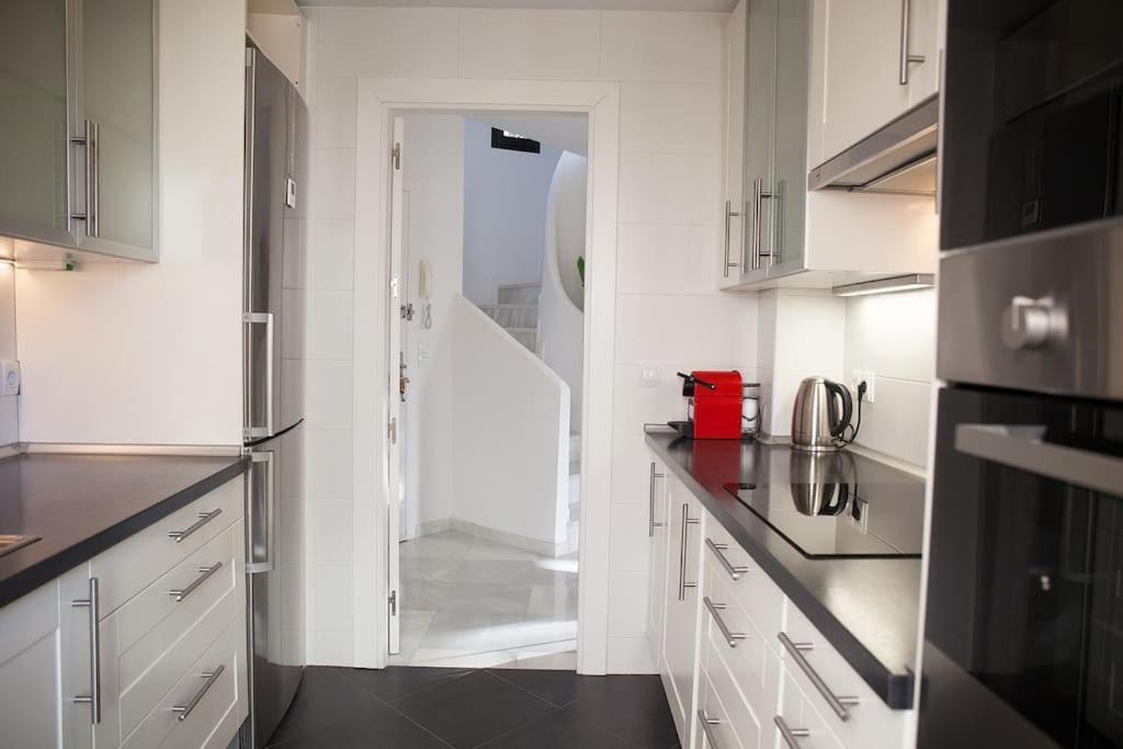 Superb Townhouse In Golden Mile Leilighet Marbella Eksteriør bilde